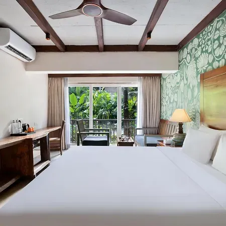 Luxury Room Garden View Balcony